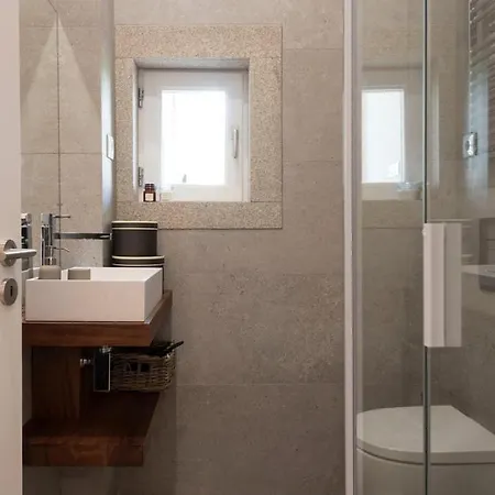 Daire Guestready - The Dukes Retreat E Porto